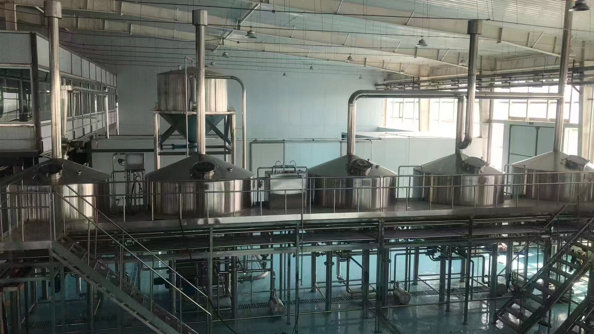 兰坪精酿啤酒设备厂—精酿啤酒设备主要生产工艺与核心技术